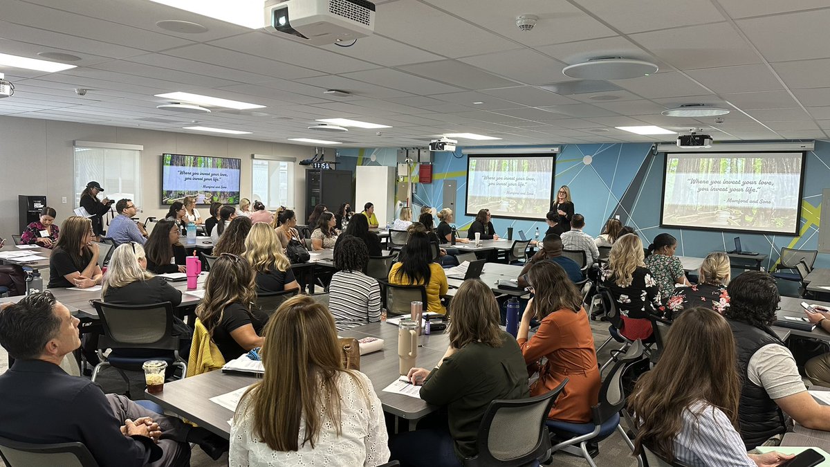 Packed house for the quarterly @sbh4ca Inland Empire School Health Coalition meeting! This Coalition serves as a resource & networking opportunity for LEAs wanting to open school-based health centers on or near school sites. TY Dr. Amy Young for your moving presentation!