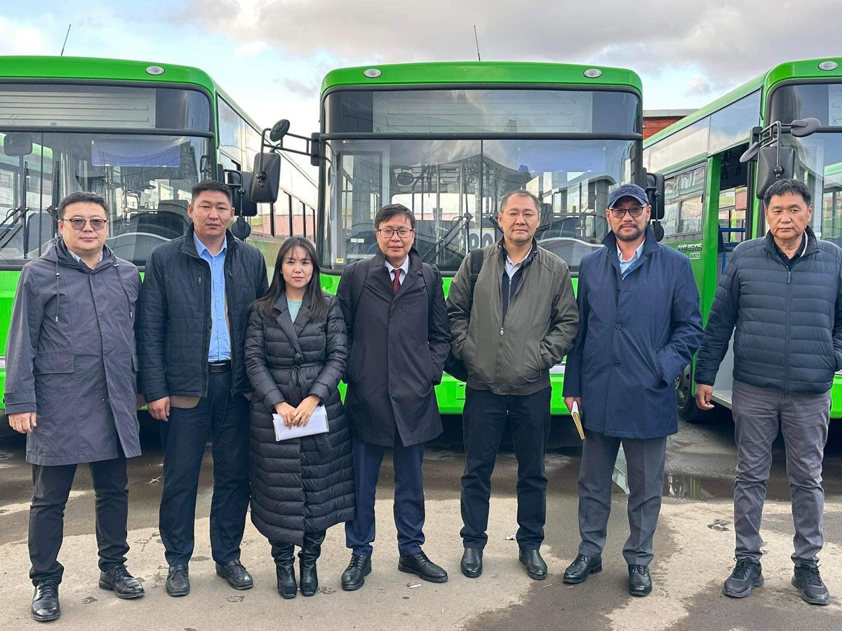 Хөндлөнгийн тeхникийн  шинжээчид гарч ажиллаад ногоон автобусны дeтал бүрийг шалгаад шаардлага хангахгүй бол нийлүүлэгч талд буцаана гэж байна‼️.Гол нь дүгнэлт нь яаж гарах нь чухал‼️Гэхдээ хамгийн аюултай нь ХҮН-ийн ПОП-уидыг хараад харамсаж байна. Энэ дотор нэг ч  тeхникийн