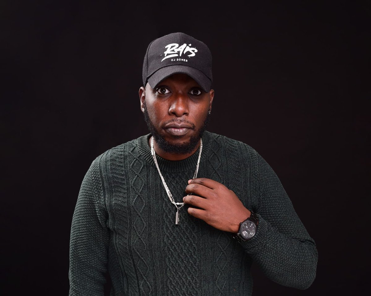 radiomaisha's tweet photo. Maisha Sherehe Friday na @wyclif_okumu na @NYOSHGATHU na @dj2one2. 3pm - 7pm. #MaishaShereheFriday #MaishaNiBoraZaidi #RadioZaidiYaRadio https://t.co/g22VKooV6N