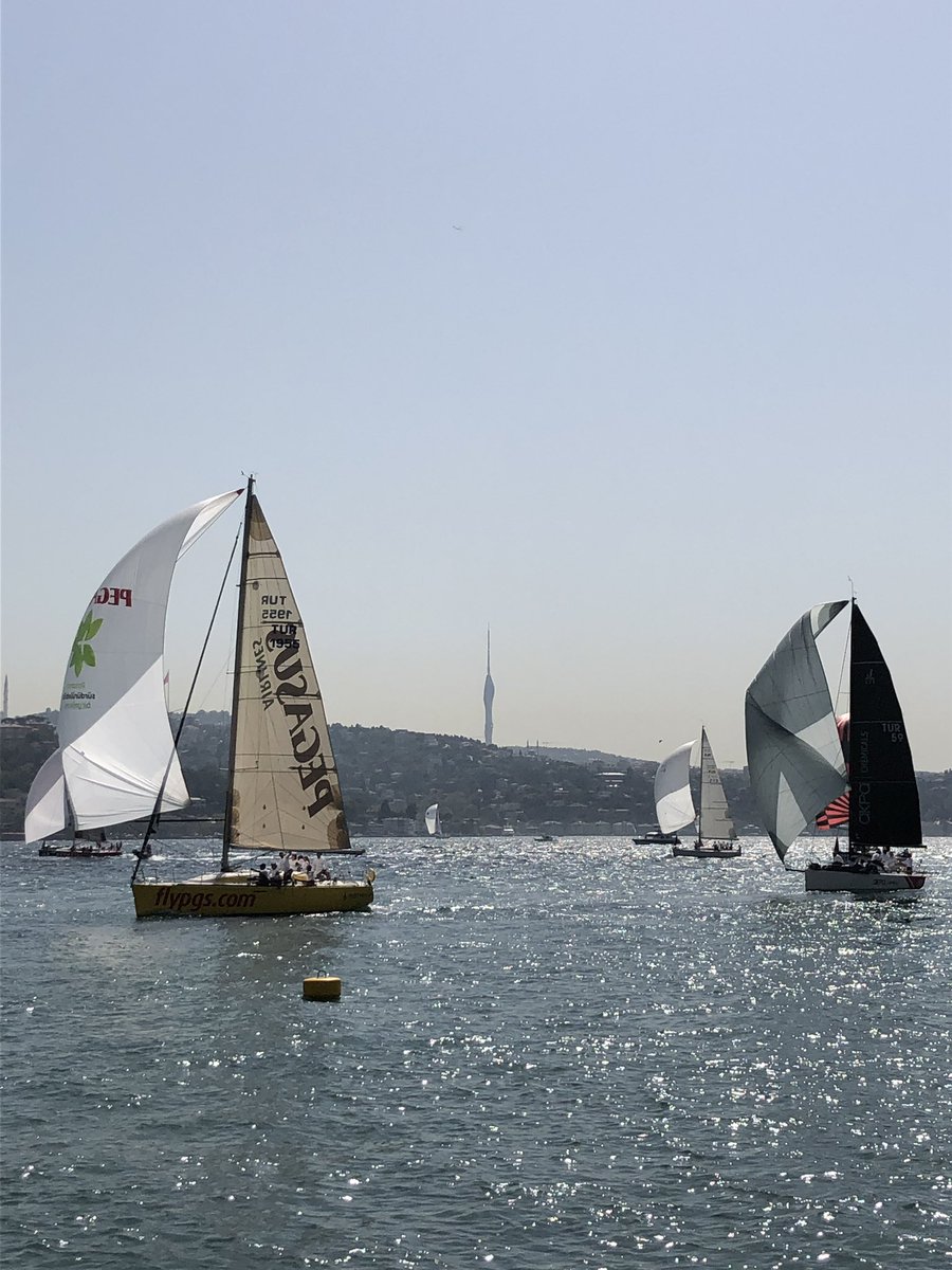 Over the weekend, there was the annual Bosphorus Cup race. The organization got permission to close off cargo traffic for 5 hours so we could watch all the boats take over the Bosphorus #istanbul #yachting #Bosphorus