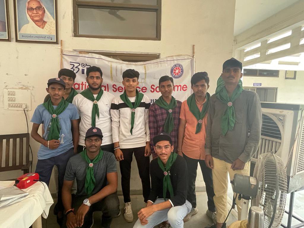 nssbbitvvnagar's tweet photo. The National Service Scheme (NSS) unit of B &amp; B Institute of Technology conducted a Blood donation camp in association with the A. D. Gorwala blood bank, Anand for staff and students on 27th September, 2023 10:30 am onwards as part of its community service. #nss2023 #bbitans https://t.co/8eepbtz3oh