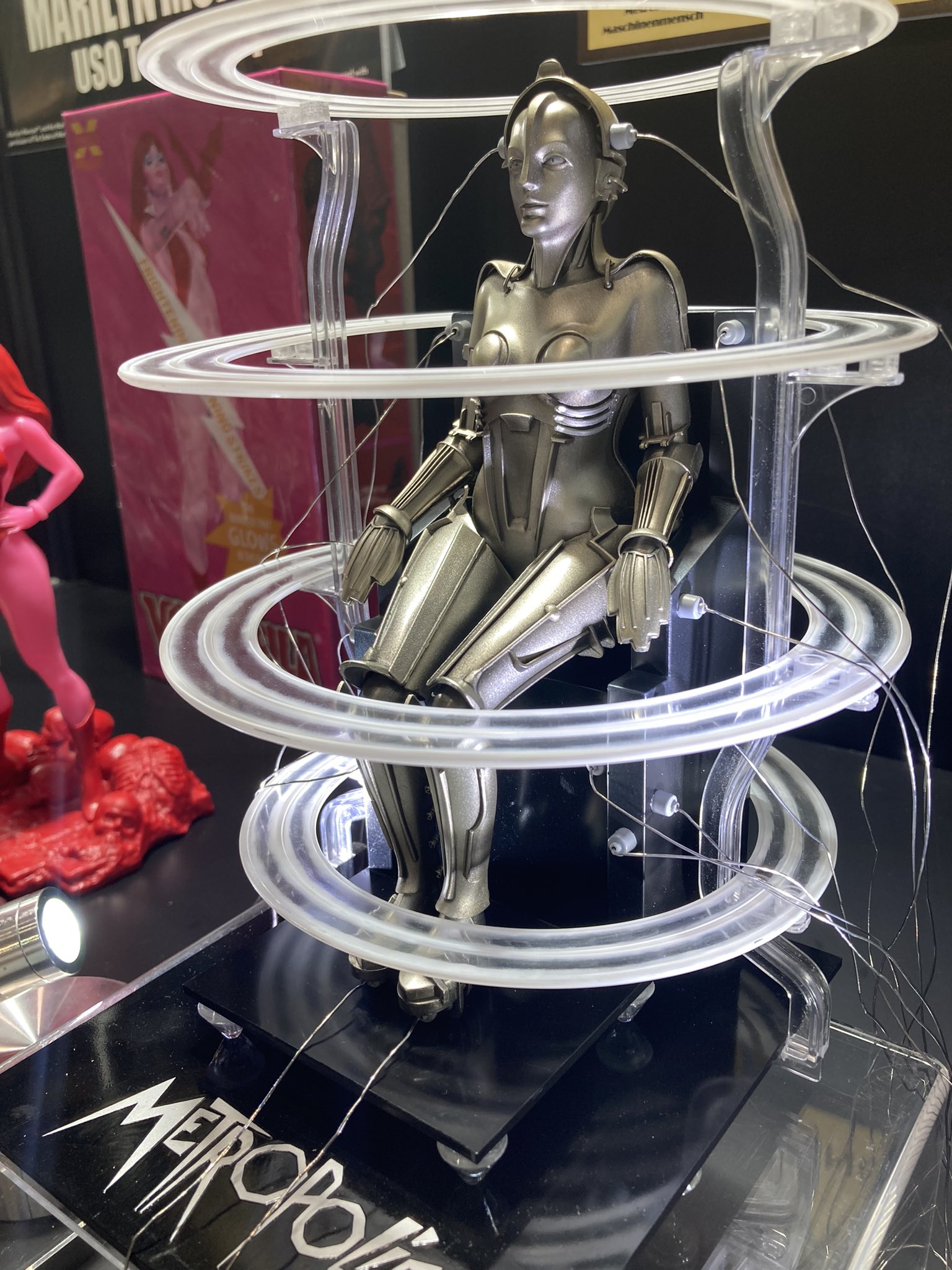 X-PLUS Model Kit『 METROPOLIS 』マリア完成品-