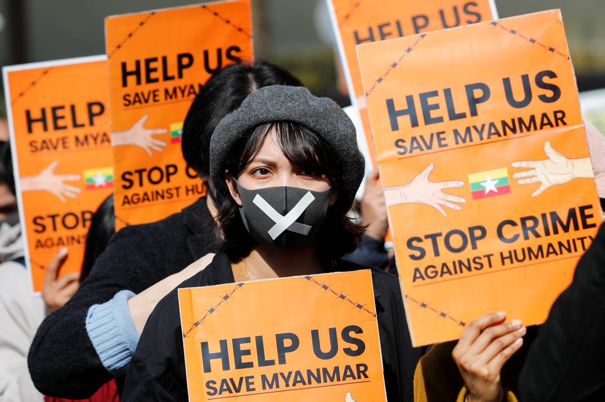 CrphMyanmar's tweet photo. The military junta is terrorizing #Myanmar’s people with the same strategy in ethnic regions for decades. It must be ended now.

4⃣1⃣2⃣4⃣killed.
2⃣4⃣8⃣5⃣0⃣total arrested.
1⃣9⃣2⃣7⃣8⃣still detained.

Find out brief of @aapp_burma :  https://t.co/RsG9Wgh0u8 https://t.co/0Hpyibvg2l