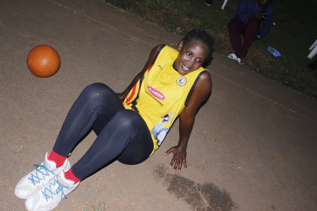 ShakiraNassaka's tweet photo. When training with your friend, you not only feel more motivated, but youโll get a boost of energy as a byproduct. As you train, a competitive spirit may develop between you, allowing you to push your limits further.ย #NassakaShakira #NicNetballClub #Netball #SheCranesNetball https://t.co/entRhEF8wy