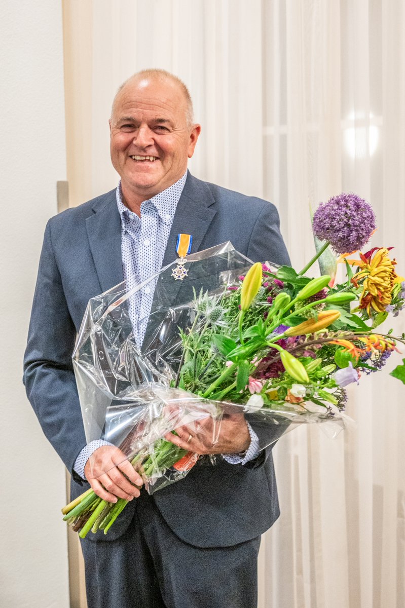 Lintje voor Marc Oudenhoven -  ilovevierlingsbeekgroeningen.nl/l/100521