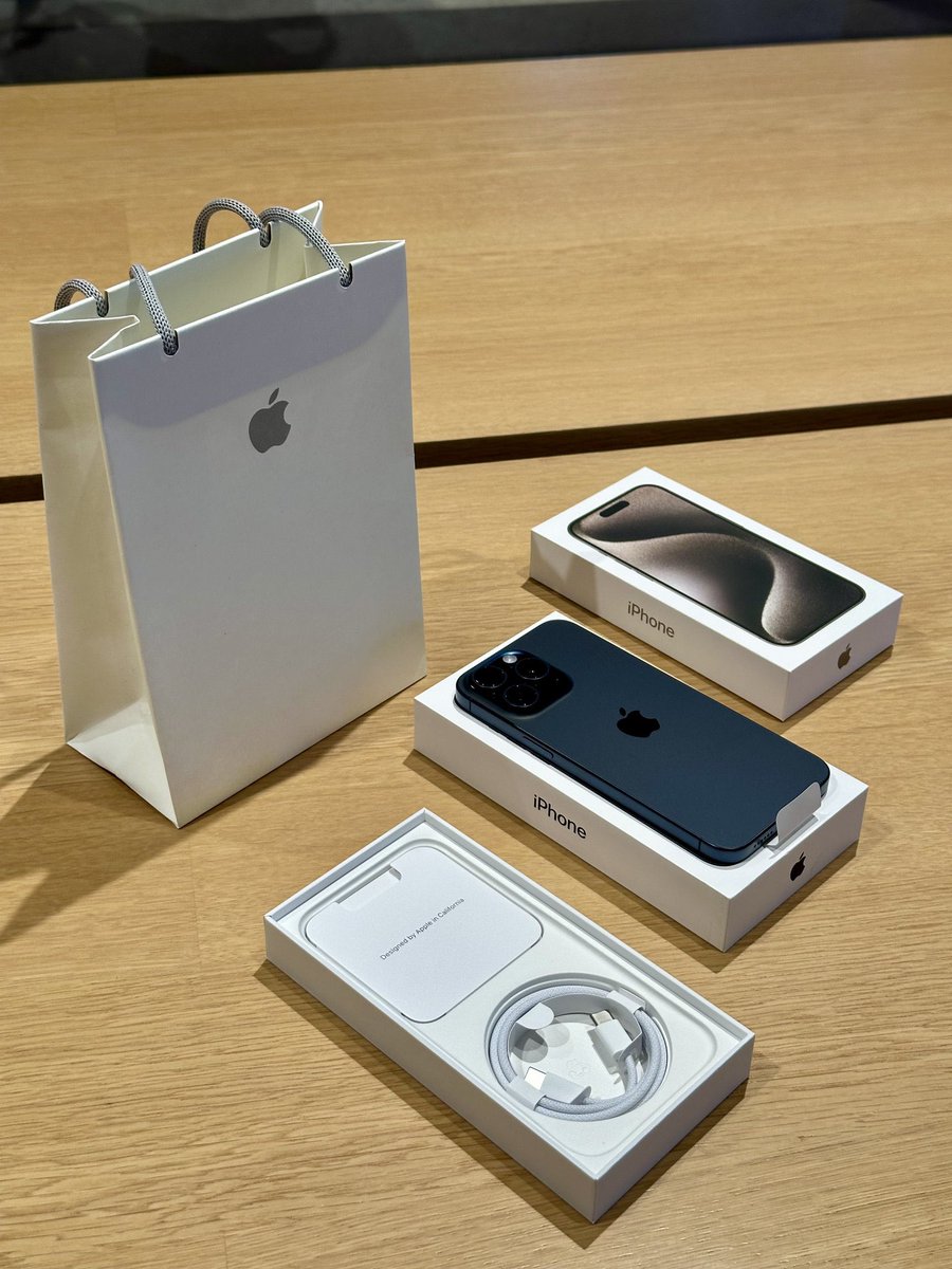 Just_Sidd7's tweet photo. 🚨🚨Giveaway Alert🚨🚨: 
Giving away the iPhone 15 pro Blue titanium to one random follower. 
Make sure you :

1. Like this post and repost
2. Tag 2 friends in comments and ask them to follow
3. Make sure you follow.
#apple #iPhone15Pro #iPhone15ProMax #iPhone15Series #iPhone https://t.co/Ve3W972fql