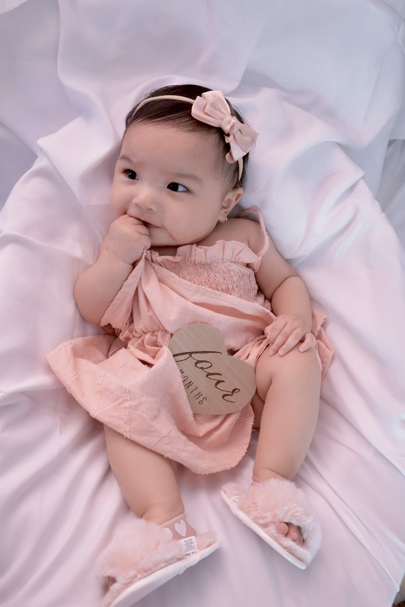 _karentamayo's tweet photo. Can’t believe my babygirl is 4 months already. Mommy loves you my little angel 🩷🥰 https://t.co/4XRuYH3129
