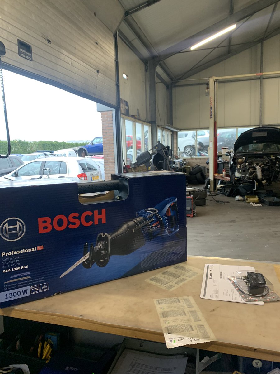 autovanderMark's tweet photo. Gisteren gewonnen ! Bij de opening van het nieuwe magazijn van @lkqfource in #schiedam !  Bedankt allemaal! https://t.co/VWX1GDKDaR