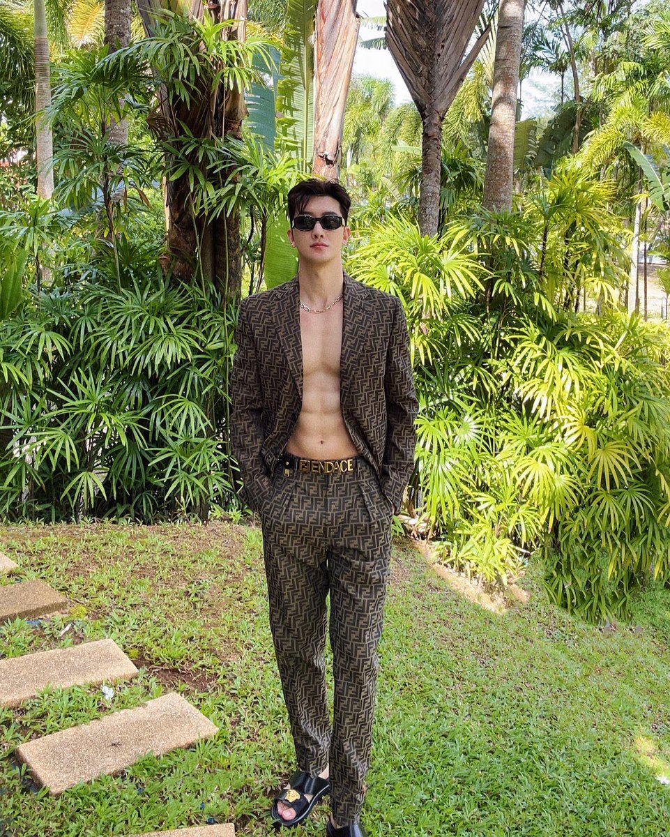 Wo Ai 觅 -for Zhou Mi- 🌞 tweet media