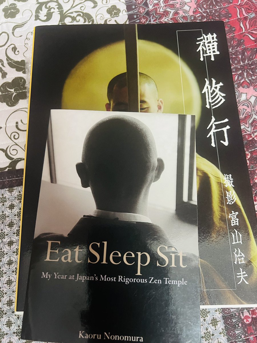 All the way from Tokyo ~ signed copies of this incredible book (both Japanese and English version) from the author himself 📚 

‘EAT SLEEP SIT’, a bestseller in Japan, is a heartfelt memoir of Kaoru Nonomura, a Tokyo based designer who left his job, girlfriend and family to