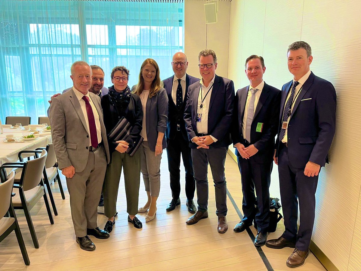 EnerSolutions's tweet image. Sponsored by @Shell and @EON_SE_en and hosted by @mortenhelveg #EnergySolutions members had discussion on the potential of #Renewablehydrogen and what is needed post #Fitfor55 to deliver on the EU&apos;s #GreenHydrogen ambitions w/ quest speakers @csikow and @Chatzimarkakis ♻️