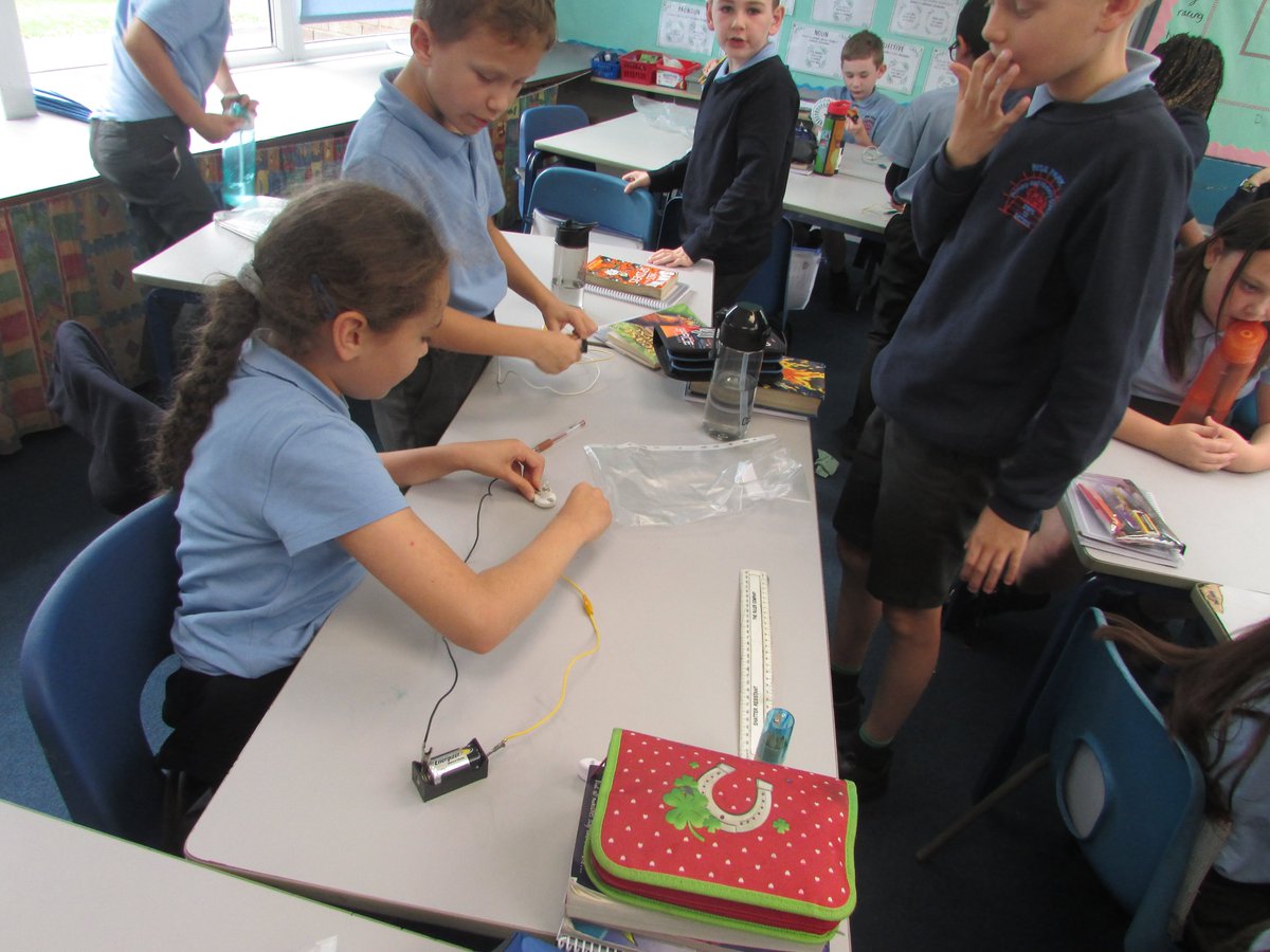 RiseParkSchool's tweet photo. In science this week, we wanted children to understand how electricity is produced. The children enjoyed working together to make a mini circuit to light a bulb! #scientistinthemaking https://t.co/yE6PDaEpEN