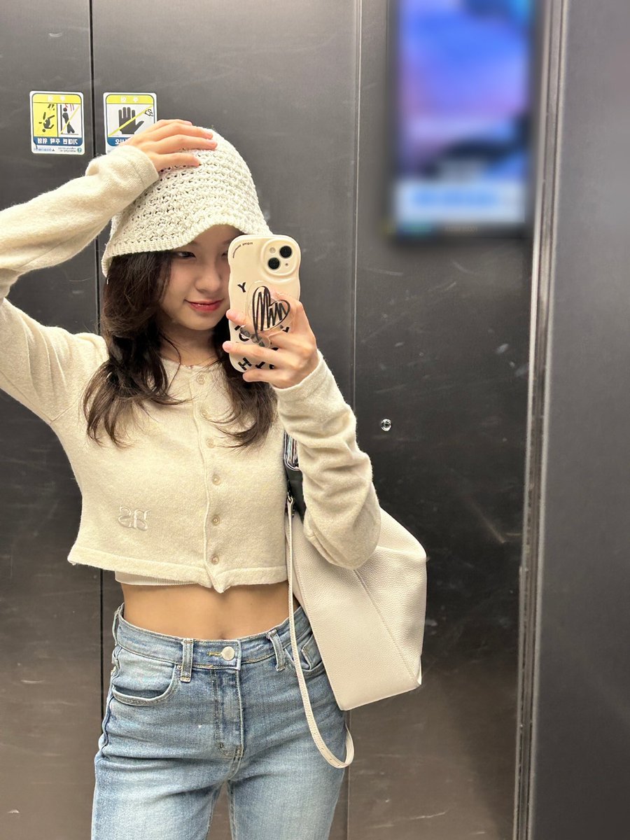 💭 from 요니! tweet media