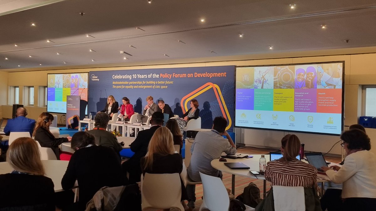 Discussion on #GlobalGateway at day 3 of the #PFDGlobal. How to ensure #localgov is a partner in projects being implemented in their territories? #TALD approach will be essential <a href="/EU_Commission/">European Commission</a> <a href="/CLGF_News/">CLGF</a> #SDG11 #Resilience