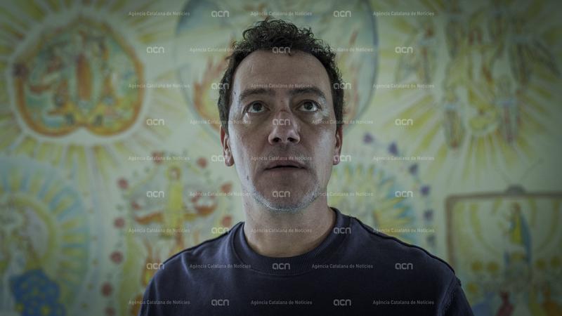 agenciaacn's tweet photo. Els Javis estrenen a @sansebastianfes una sèrie dramàtica i de suspens sobre la religió i els traumes del passat.

Roger Casamajor: “M’ha costat treure’m del damunt el personatge tan fustigat que interpreto a #LaMesías.

https://t.co/Ts9Y4rkp5d https://t.co/0pdpa2WExe