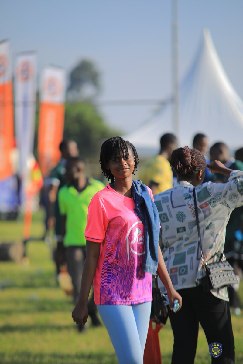 busapwefc's tweet photo. TGIF π
@TheBESTlabgirl π€©
#busapwe | #NdejjeLeague | #NFLIII https://t.co/Yv4tNUs5sK