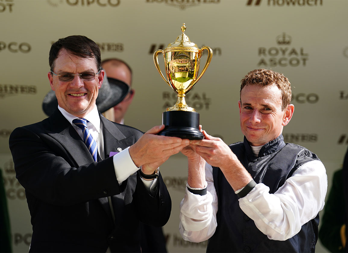 racingblogger's tweet image. 💷 If RYAN MOORE Rides a Double for Aidan O'Brien on YLANG YLANG &amp;amp; PSALM at Newmarket Today: 💷

I'll give £250 Cash to One of YOU Lucky People!! 🥇 

To Enter: 👇

1⃣ RT this Tweet
2⃣ Follow @racingblogger

🚨 instagram.com/racingblogger

#QPAT #Newmarket #RyderCup   #Win