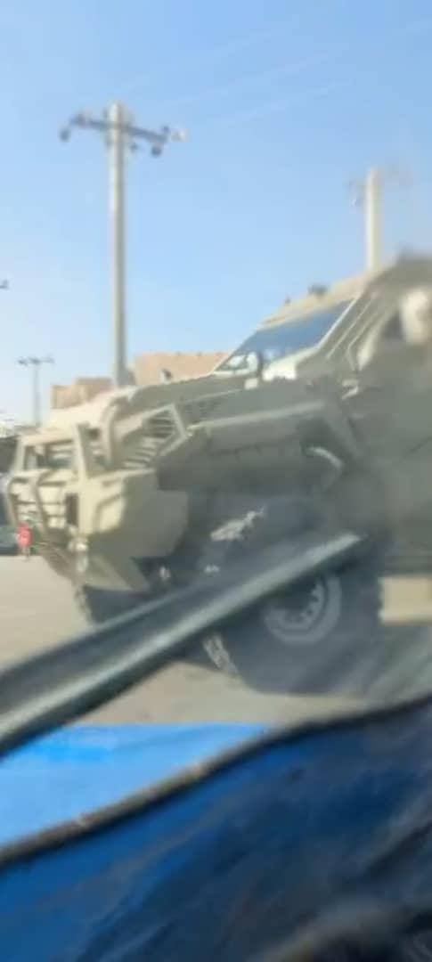 HaalvshEnglish's tweet photo. instantaneous:
 Videos of the severe siege of Makki and Mosli mosques in Zahedan by security and military forces with checkpoints

 According to Haal vsh/ Today, Friday, September 29, 2023, one day before the anniversary of Bloody Friday, the security and military forces have blocked all the streets and alleys of Makkah Mosque and completely surrounded this place.

 According to Haalvsh sources: "The security and military forces completely blocked the alleys around the mosque and set up tents inside the alleys. They strictly control people and ask them for national cards. They do not allow cars to enter the area. Their goal is to prevent  The presence of people in the Friday prayer.

 Since last night, the internet has been severely disrupted in Baluchistan and Zahedan city, and it is impossible for citizens to make calls.

 It should be mentioned that during this week, many military vehicles and troops entered the cities of Baluchistan from Kerman, Hormozgan and South Khorasan provinces.