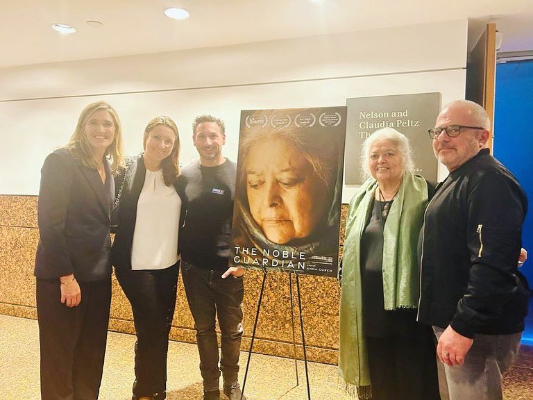 anna coren tweet media