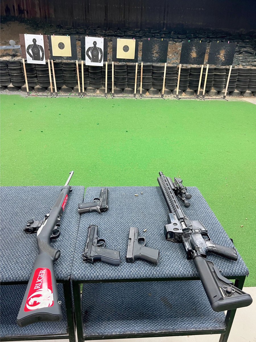 klinkation's tweet photo. Today went to the shooting ground with my friend , how do you think about the skill ? 🤫 https://t.co/PLCI5x2UTr