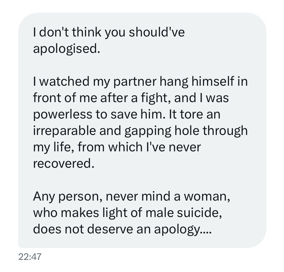 Laurence Fox tweet media