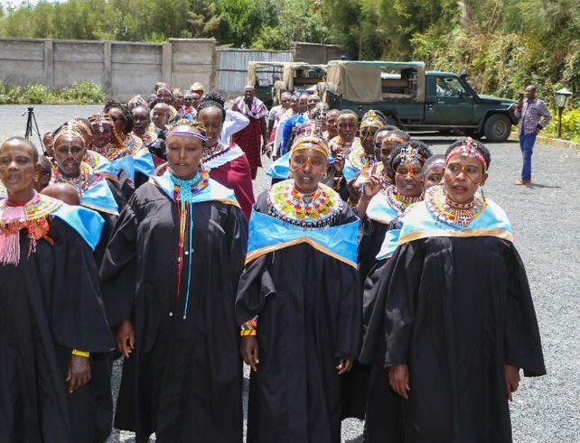 NRT_Kenya's tweet image. You Inspire!
Meet the amazing 2023 graduating class of women leaders from Mt. Kenya region conservancies. They spearhead efforts to reduce gender disparities, empower local women, and increase participation in governance and community development. Hongera! bit.ly/466NAwj