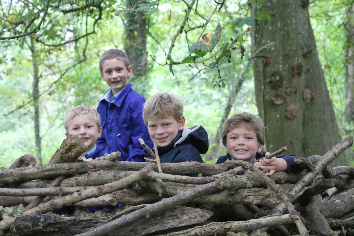 Sherborneprep's tweet photo. #Year5 had a wonderful morning in #ForestSchool yesterday, making green men and collecting kindling and firewood ahead of their session in a few weeks.
#sherborneprep #sherborne #countryprep #outdoorlearning #teamwork #beyondthebluedoor #dorsetprepschool https://t.co/LcmkkbW3si