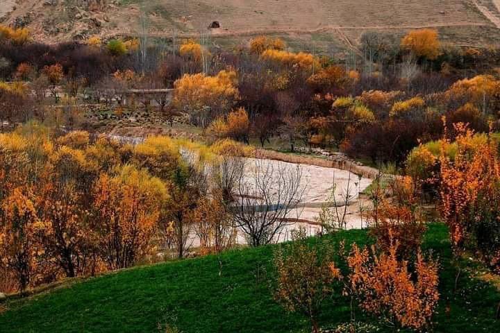 VisitAFG's tweet photo. Balkhab district of Saripul province 
📸 Mijtaba Baqiryan https://t.co/AEdGrbZJHi