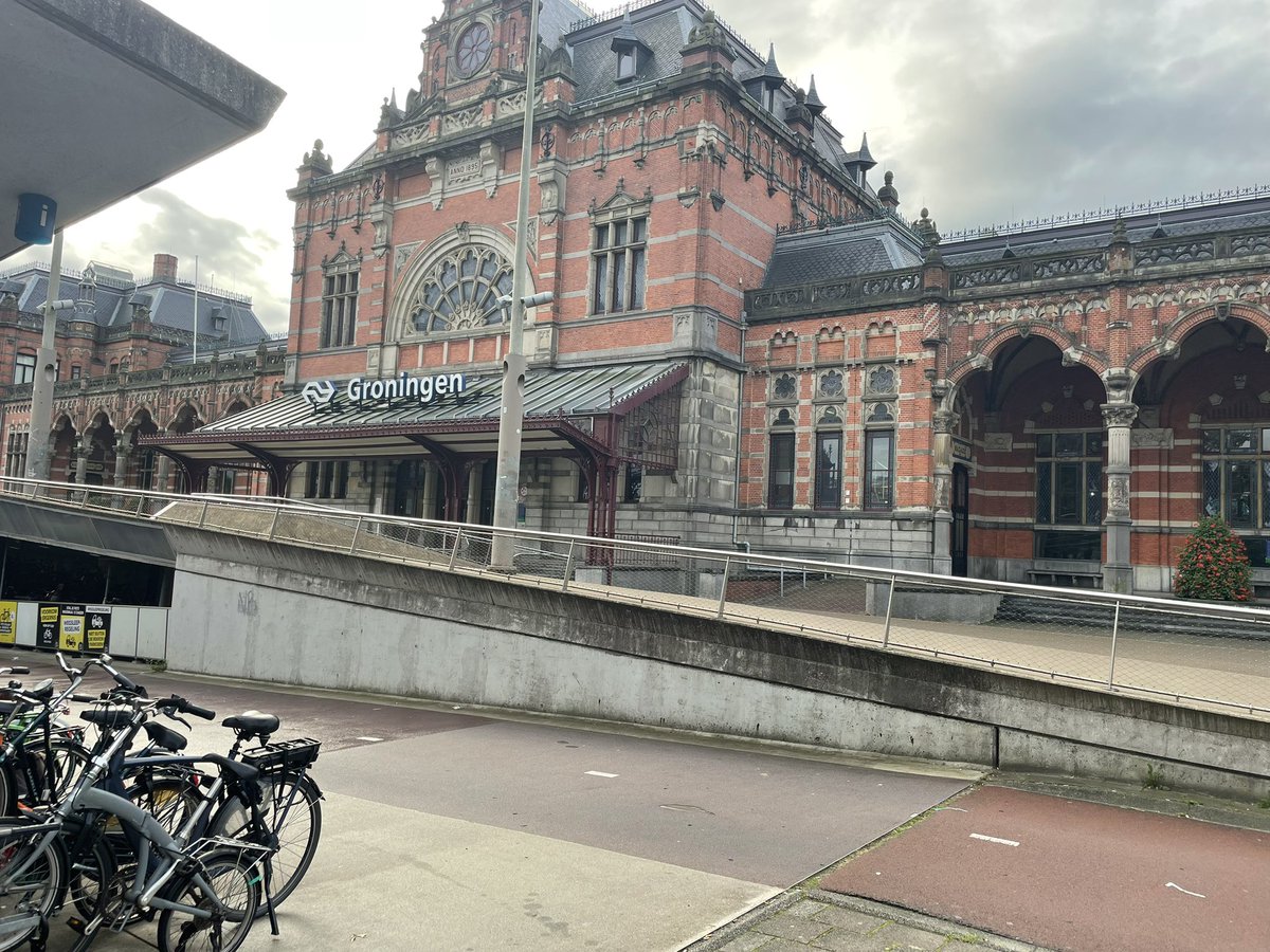GCPGirl's tweet photo. Arrived at Groningen railway station - beautiful building. My train was already waiting so I hopped on board https://t.co/HVi2TCUHDQ