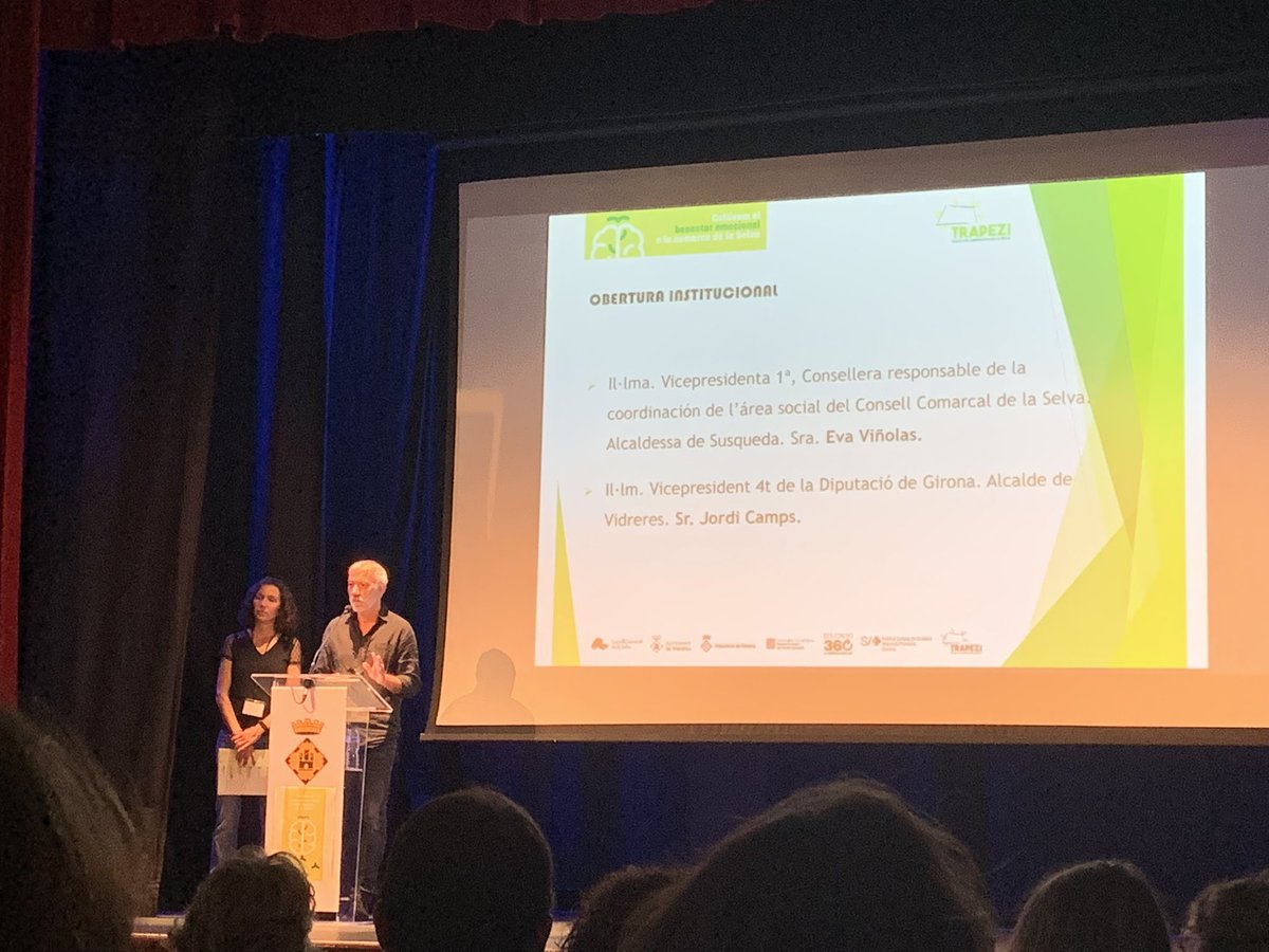 Avui a la Jornada” Cultivem el benestar emocional a la Selva” Més de 120 persones. Gràcies per ser-hi i compartir. <a href="/accioSelva/">Acció Comunitària la Selva</a> <a href="/comarcaselva/">ComarcaSelva</a> <a href="/ajvidreres/">Ajuntament Vidreres</a> <a href="/SeraSanchez/">Sera Sánchez</a>