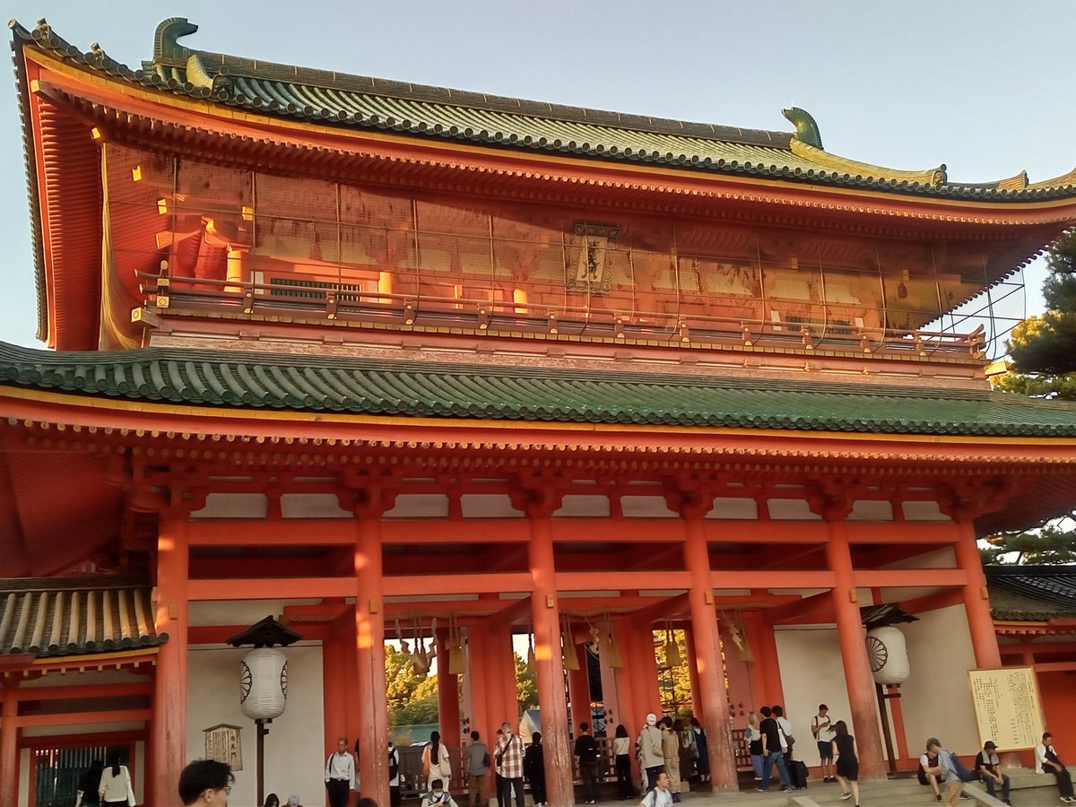 MpSNCuZSBeusbb3's tweet photo. #月音夜　に向かう道中　#FCツアー　大阪のチケットを確認
…まさかの１ケタ！
幸運の在庫はゼロになりました https://t.co/Q1P10bXgc5