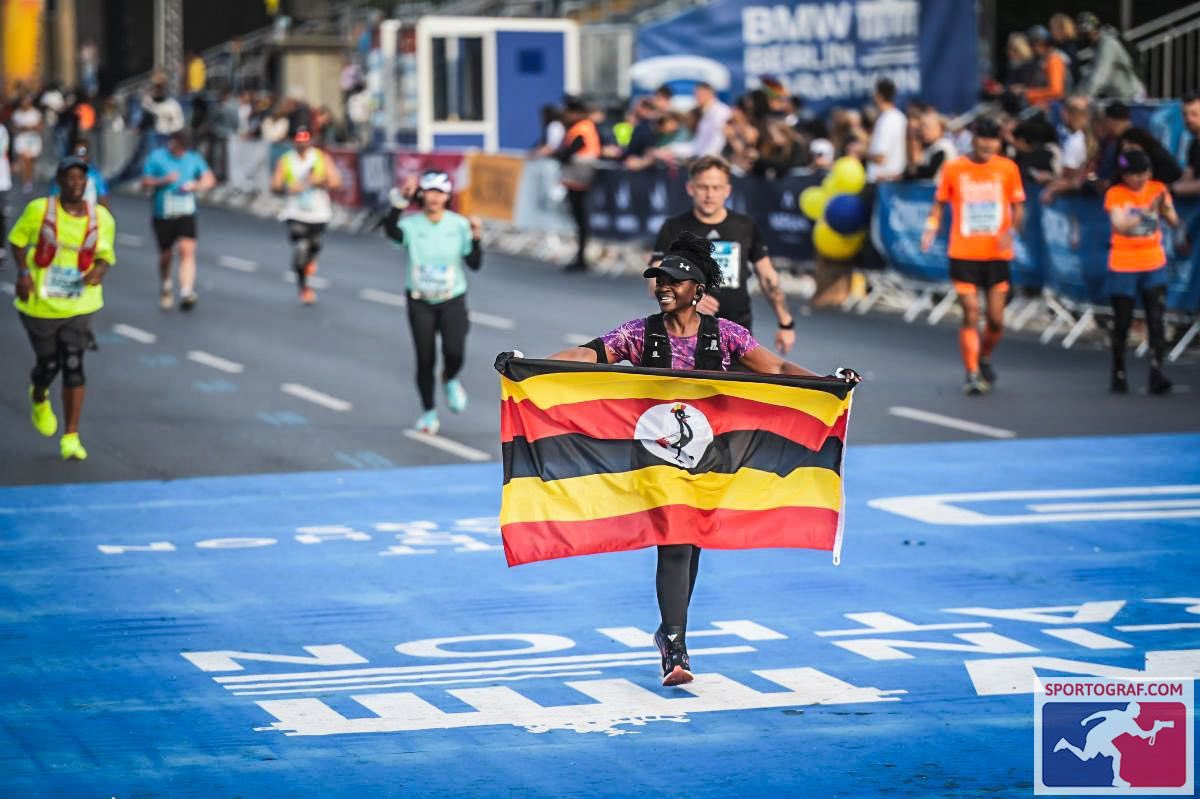 JBataringaya's tweet image. 🖤💛❤️🇺🇬End of Tweet!
#ImpossibleIsNothing
#RunForJoy
#BerlinMarathon2023 
@aishasekalala @docgeoffa @GraceBZumba @FastnFurious40 @ActivateUgandaL  @teammatooke #TRS @berlinmarathonE