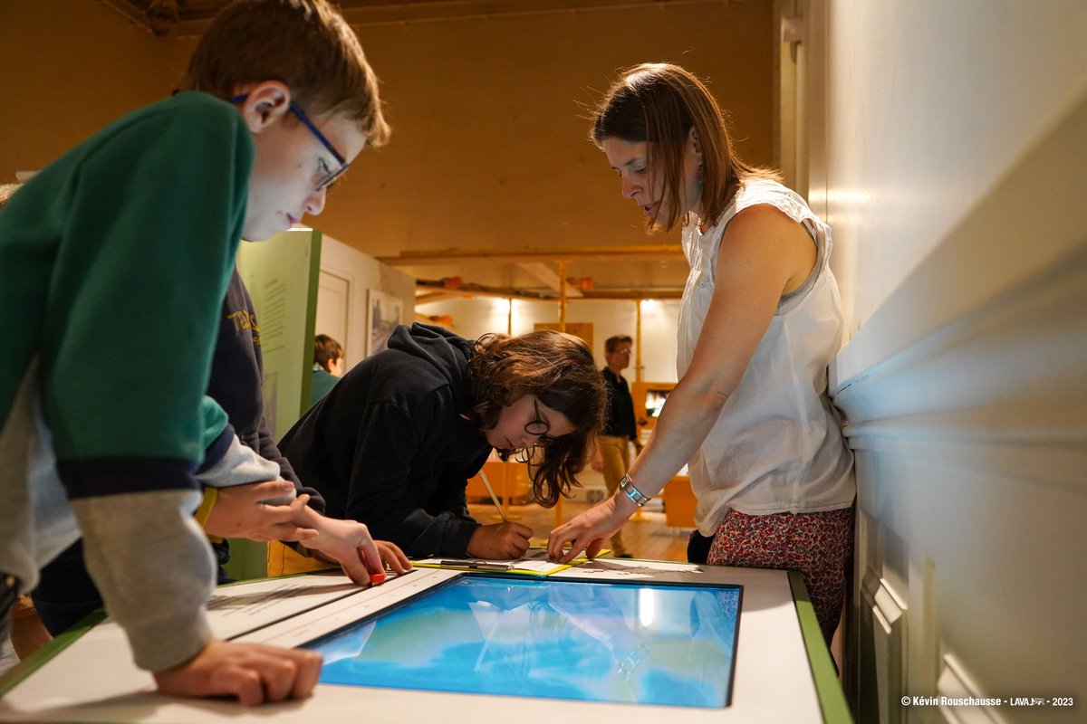 Le ZOOM de Laval accueille l’exposition Tic Tac Tectonique jusqu'au 10 mars 2024. Venez découvrir les mystères des séismes, mettez vos constructions à l’épreuve, provoquez votre tremblement de terre et observez ses conséquences grâce à de nombreux dispositifs interactifs. 🔬