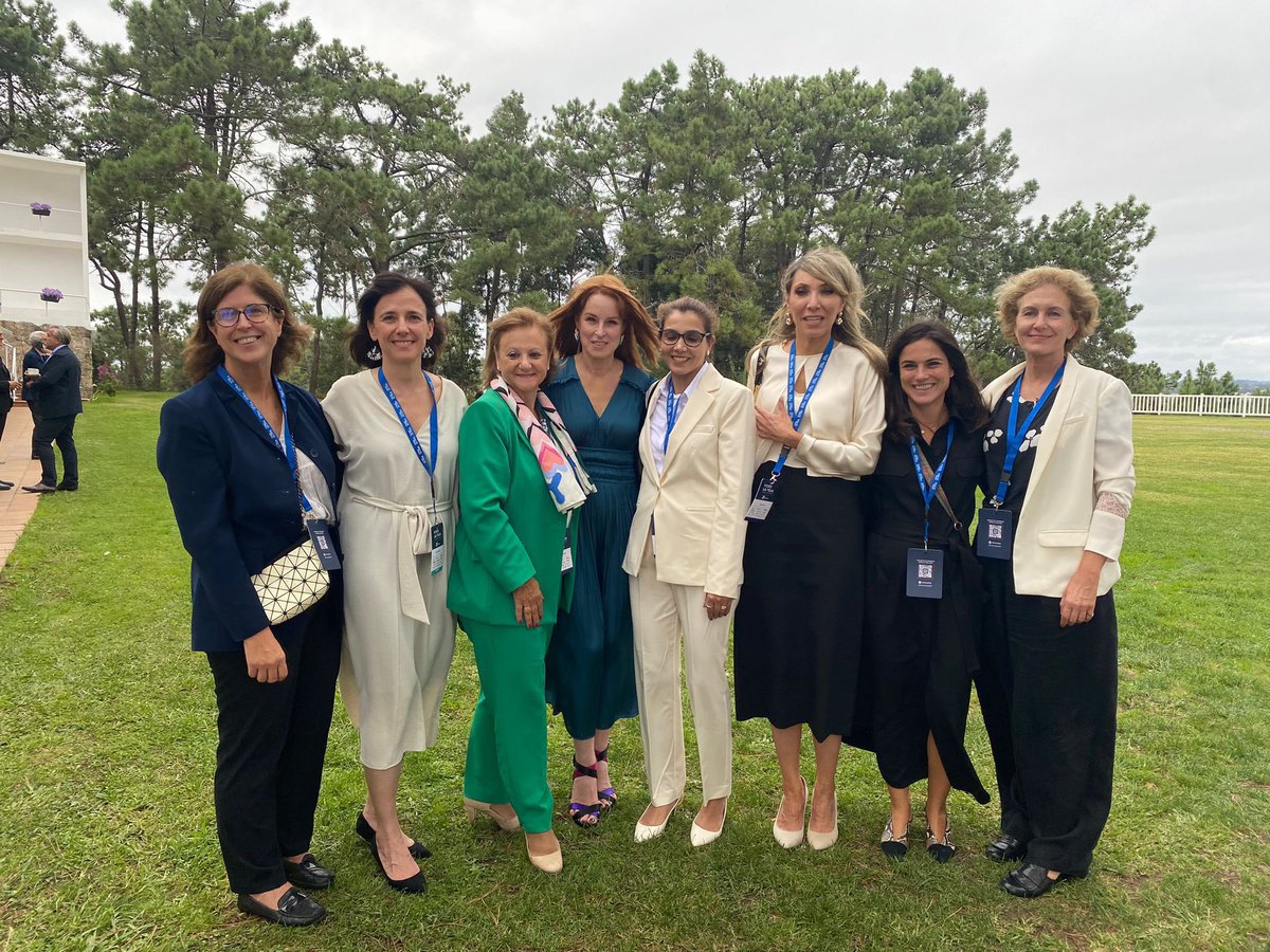 Thank you <a href="/ForoLaToja/">Foro La Toja</a> for the 'I Josep Piqué Award' granted to #AfghanWomen by his Majesty Felipe VI to <a href="/AfghanAmae53487/">AMAE-ASOCIACIÓN DE MUJERES AFGANAS EN ESPAÑA</a> ‘s President <a href="/SunitaNasir/">Sunita Nasir Tareen</a>. 
GWL Voices stand by their side. 
Action is needed! 
#forolatoja2023 #womensupportingwomen