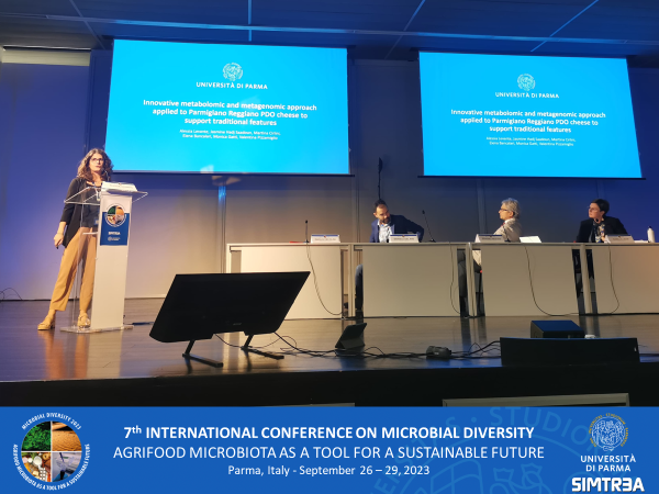 MD Parma 2023 (@mdparma2023) on Twitter photo Next up, Dr. Alessia Levante from #unipr on the stage presenting her research on "Innovative metabolomic and metagenomic approach applied to Parmigiano Reggiano PDO cheese to support traditional features" <a href="/FoodmicroU/">Foodmicro_unipr</a> <a href="/theonlyparmesan/">Parmigiano Reggiano</a> #md2023 Next up, Dr. Alessia Levante from #unipr on the stage presenting her research on "Innovative metabolomic and metagenomic approach applied to Parmigiano Reggiano PDO cheese to support traditional features" <a href="/FoodmicroU/">Foodmicro_unipr</a> <a href="/theonlyparmesan/">Parmigiano Reggiano</a> #md2023