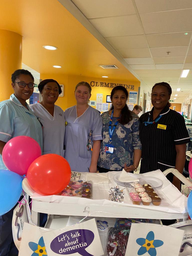 Our Dementia and Delirium Team celebrated Alzheimers month by having tea and cake afternoon in our Care of the Elderly wards alongside staff the staff who supports them. @dcapasso @GaryEtheridge3 @DementiaUK @BHRUT_NHS