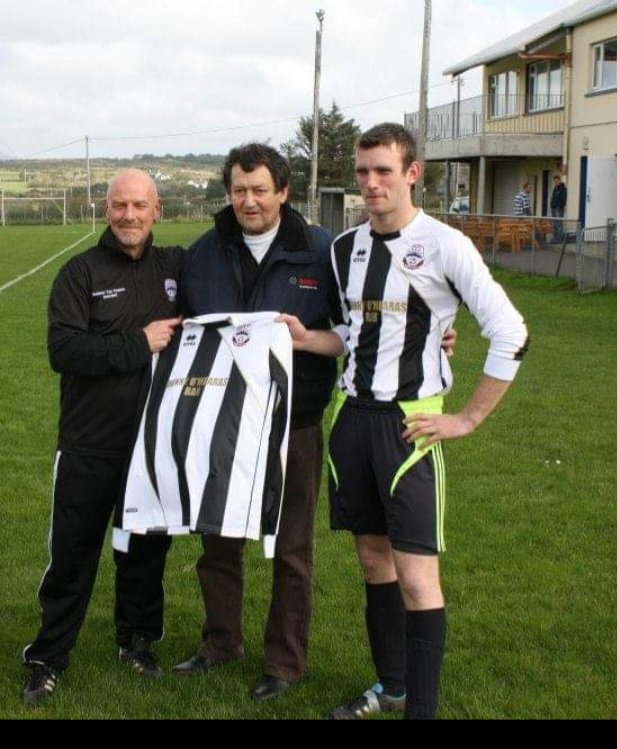 MizenAFC's tweet photo. @skibbafc travel to #Goleen on Sunday, kick off at 11am.
Proudly sponsored by O'Mearas Bar, @westcorkleague Premier Division fixture. #HalaMizen #HonTheHob https://t.co/z7i374xrBD