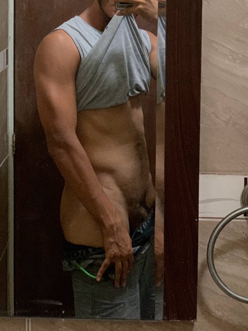 Wanted to fuck someone ass so fuckin hard 😈😌 https://t.co/cFYejNnhg0