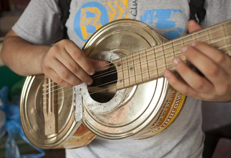 sqgatsostenible's tweet image. “Música reciclada” o l’art de construir instruments a partir de #residus.
El límit és a la nostra imaginació. 
No oblidem que #residu = #recurs