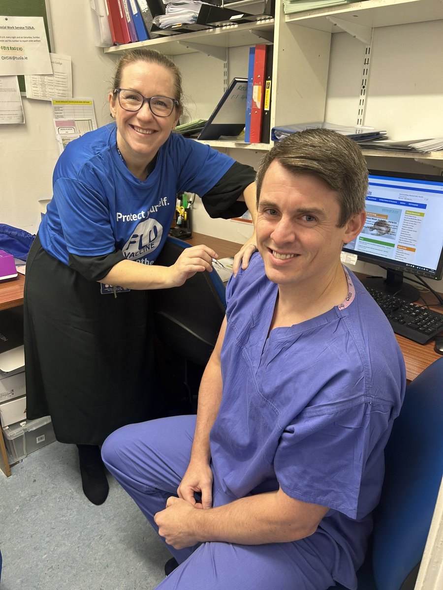 Leading from the front @keane_ow getting his #fluvaccine💉today. <a href="/BeaumontEDnurse/">BeaumontEDnursing</a> chasing the race for the best directorate #protectingmetoprotectyou #peertopeer <a href="/Fionathorpe3/">Fionathorpe</a> <a href="/shonab36/">Shona Wilson</a> <a href="/Beaumont_Dublin/">Beaumont Hospital</a> <a href="/HSELive/">HSE Ireland</a> <a href="/Yvonne13Ryan/">Yvonne Ryan</a> <a href="/Mariagreene8/">Maria Greene</a>