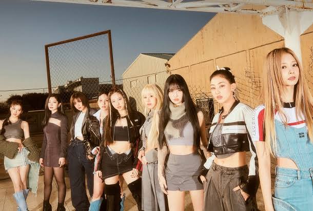 khiaonetrainee's tweet photo. enough time has passed.. who has the best discography in 3rd gen? https://t.co/qczAgyM0N3