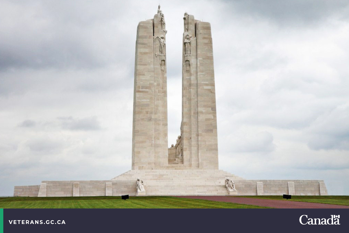 CanEmbFrance's tweet image. The 🇨🇦National Vimy Memorial and the #BeaumontHamel Newfoundland Memorial added to the @UNESCO’s World Heritage registry: a prestigious honour for two highly symbolic places of #Remembrance, and a powerful tribute to the fallen soldiers of #WW1.