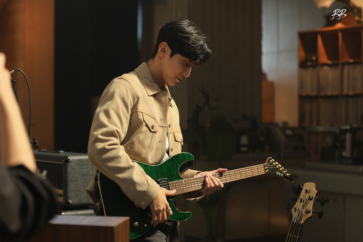 jinyoungjugn's tweet photo. #DBInsurance It was a good promise with Jinyoung. https://t.co/6k6cJ8IAjk