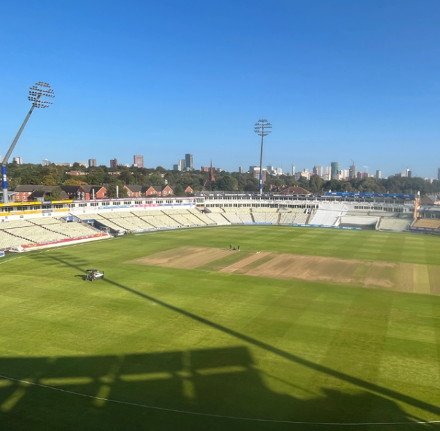 SomersetCCC's tweet photo. The last day of the 2023 cricket season is upon us 😢

Somerset are currently 90/2 leading by 32 with Dickson (36*) &amp; Umeed (20*) 🏏

Inspection at 9.45am but the outlook is good ☀️

#WARvSOM
#WeAreSomerset https://t.co/6NWJYEabKF