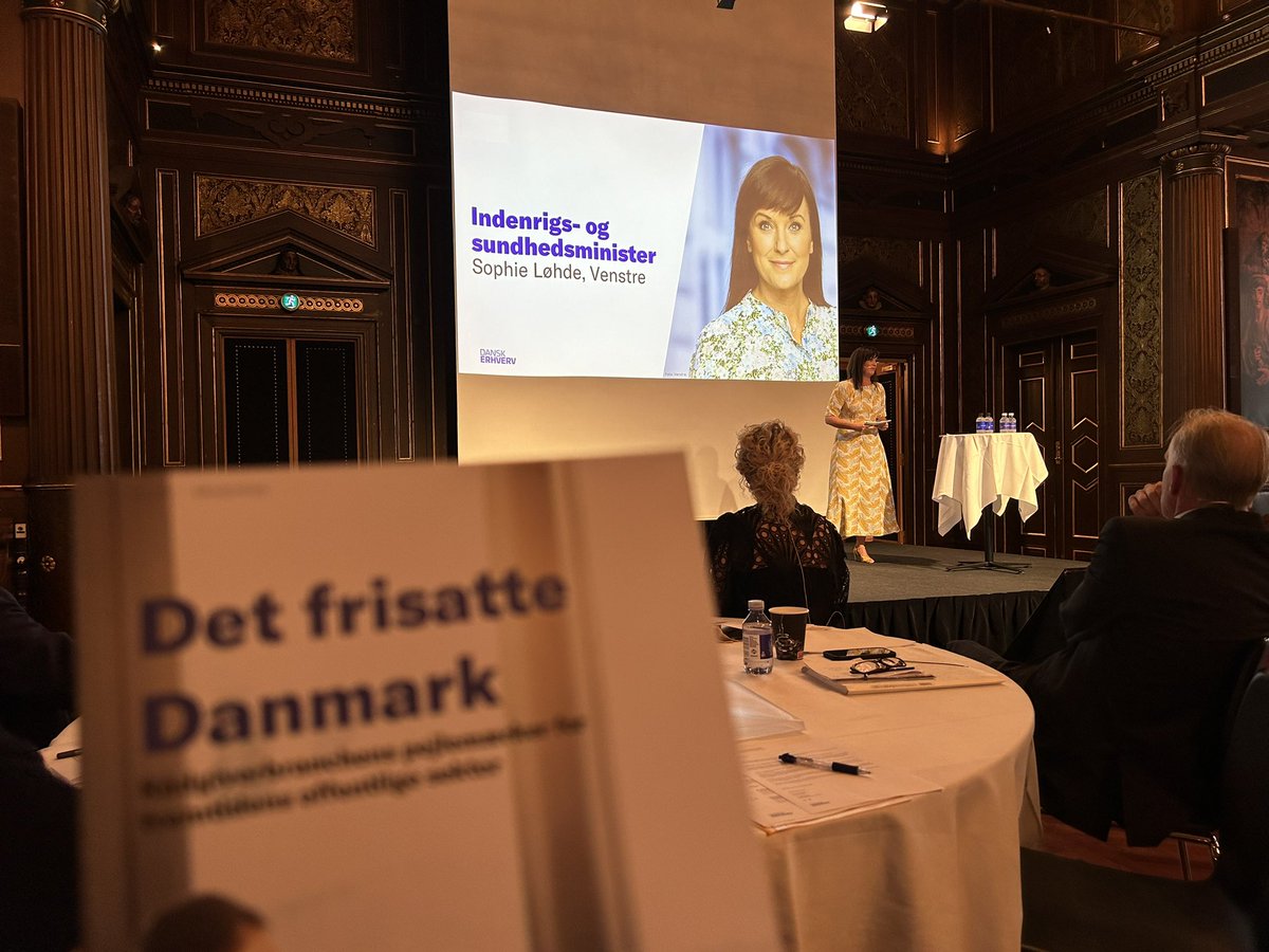 Louise Riisgaard tweet media