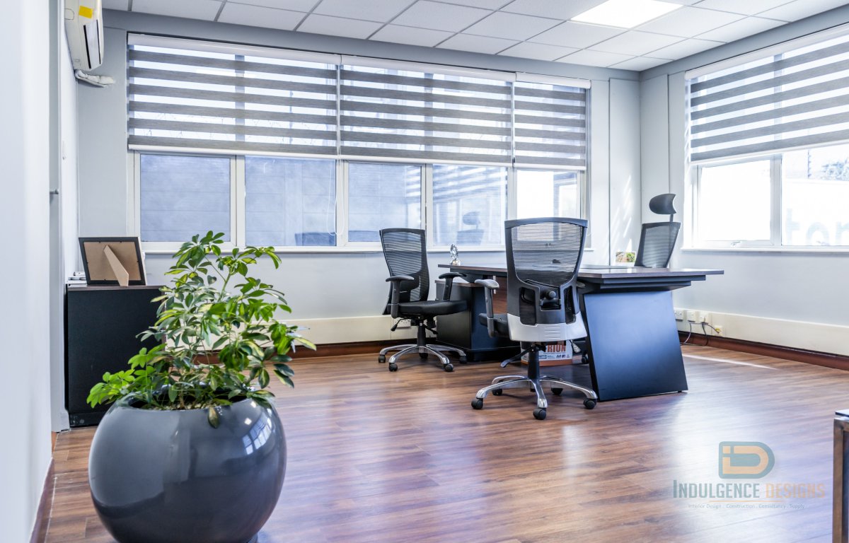 IndulgenceDesi1's tweet photo. Explore our visionary approach to corporate interior design. These spaces are designed to adapt to evolving business needs and technological advancements.

We design and build offices
Contact us on 0728864878
https://t.co/eIF8nSDG5b

 #interiorarchitecturenairobi #interiordesign https://t.co/cYSV9NE9eE