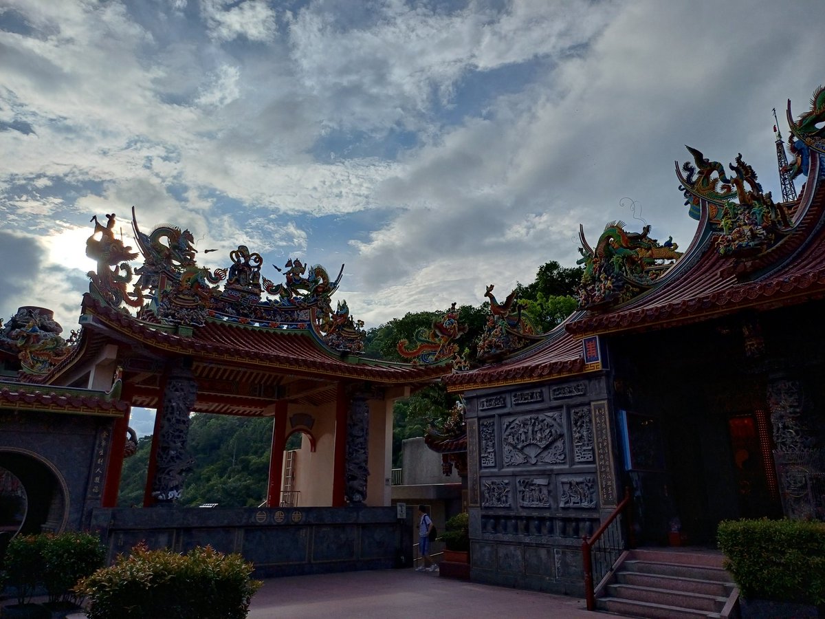 ShanPingChang's tweet photo. 碧山嚴的美景 https://t.co/hOjRVSI2Qn