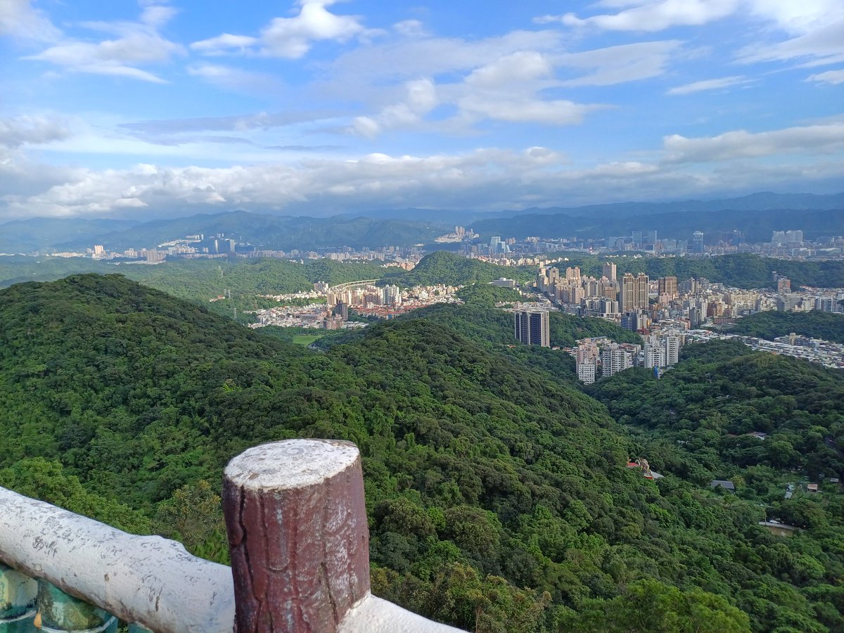 ShanPingChang's tweet photo. 碧山嚴的美景 https://t.co/hOjRVSI2Qn