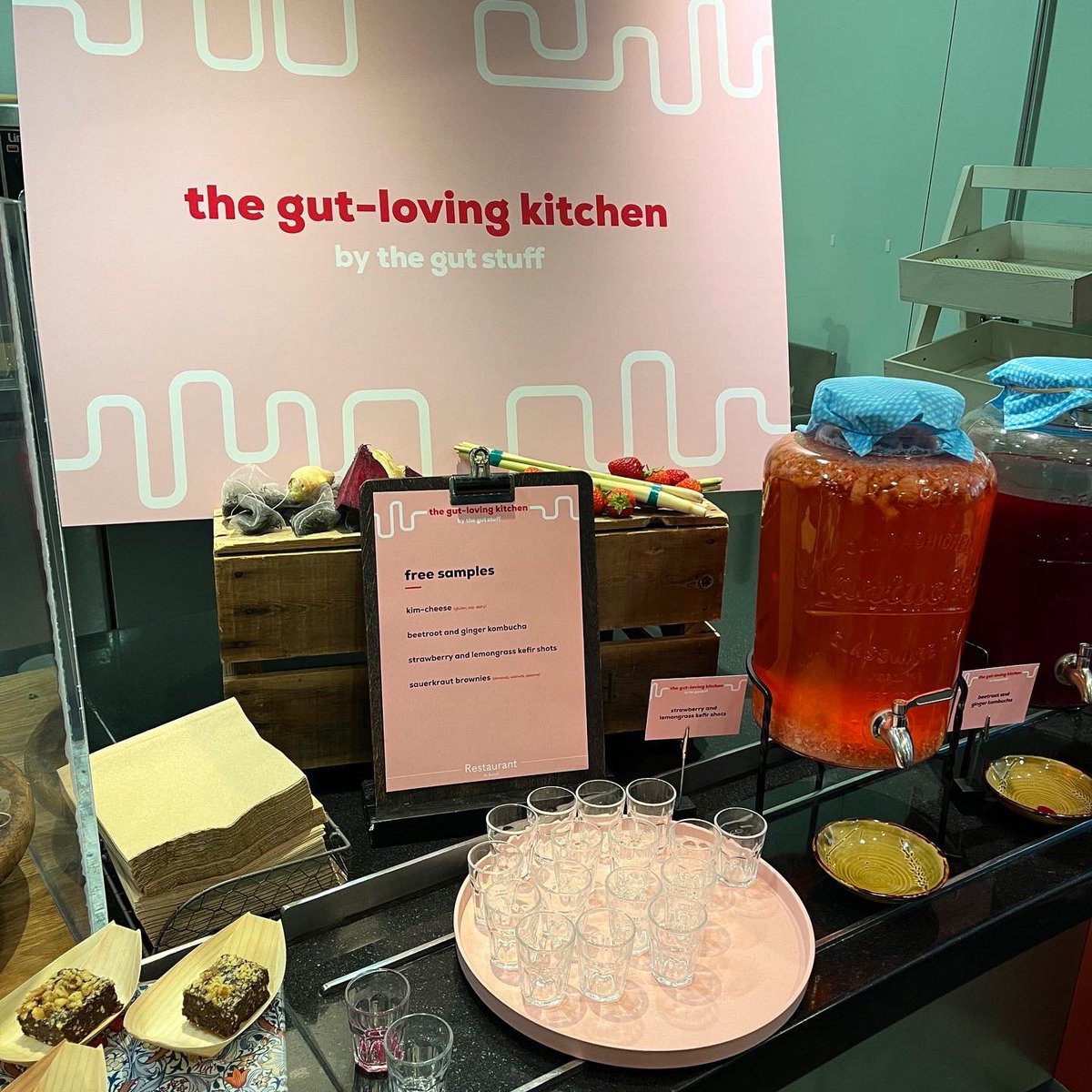 Lexington Catering tweet media