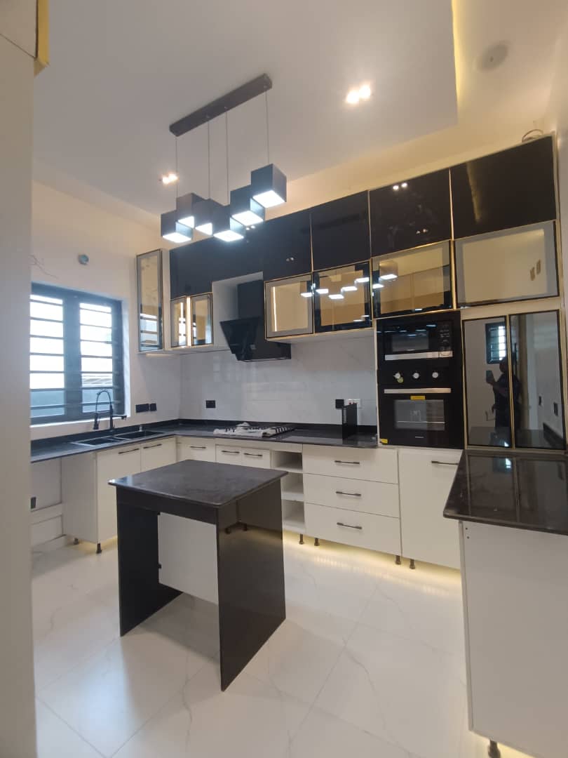 Adewuyi_247's tweet photo. NEWLY BUILT 4 BEDROOM DETACHED DUPLEX WITH BQ.
LOCATION: Ajah, Lagos.
FACILITIES:
- All rooms En-suite
- Fitted Kitchen
- Water heater
- Heat extractor
TITLE: Governors Consent
PRICE: 120m
Channels TV Balogun Olamilekan Eletu NLC and TUC Alex Otti inconclusive Reno Iyabo https://t.co/752kHXpLbk
